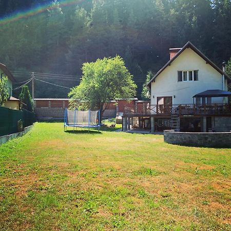 Villa Aquila ベリ・イスカ エクステリア 写真
